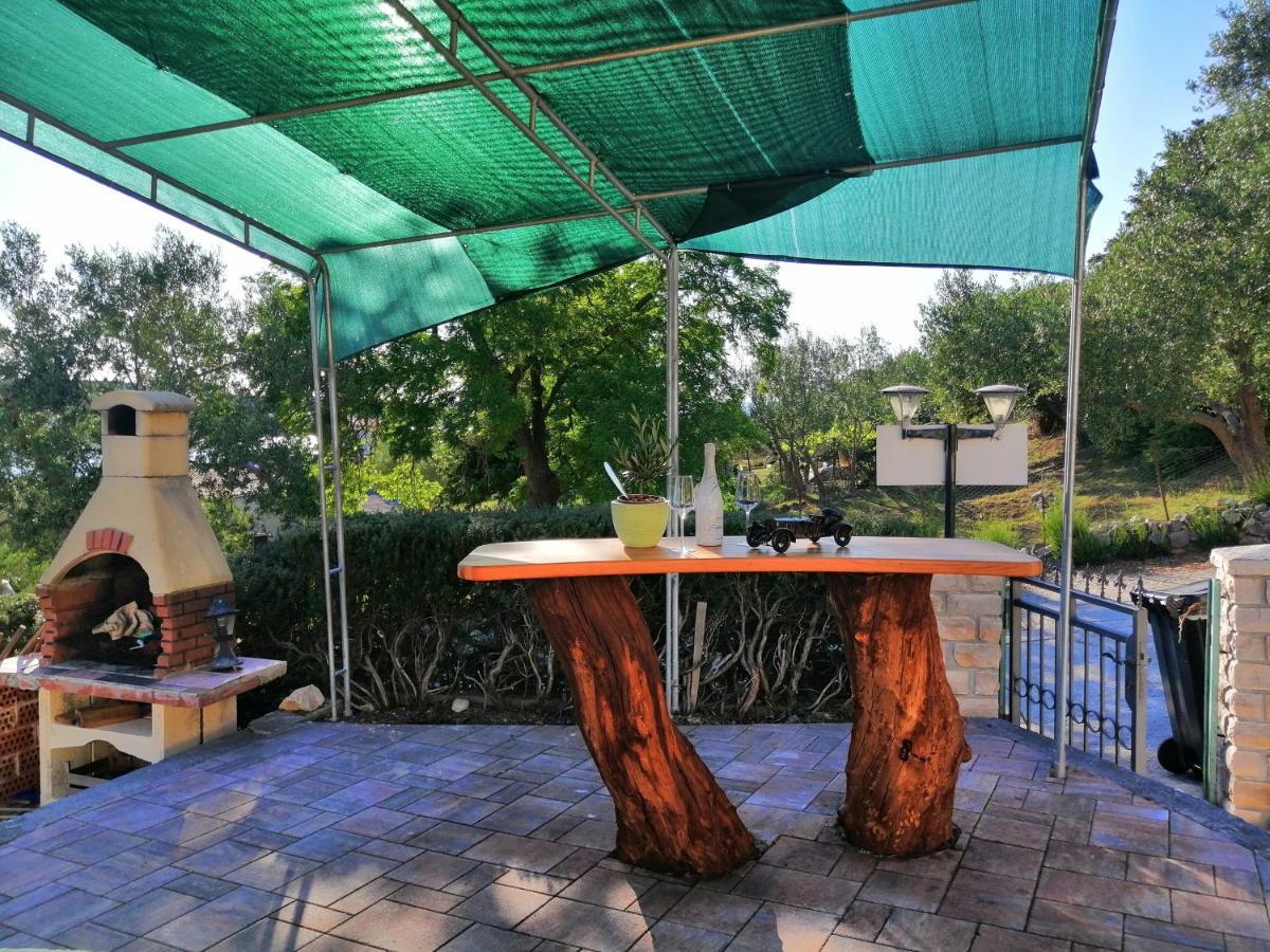 Apartments Fafandjel ราบ ภายนอก รูปภาพ
