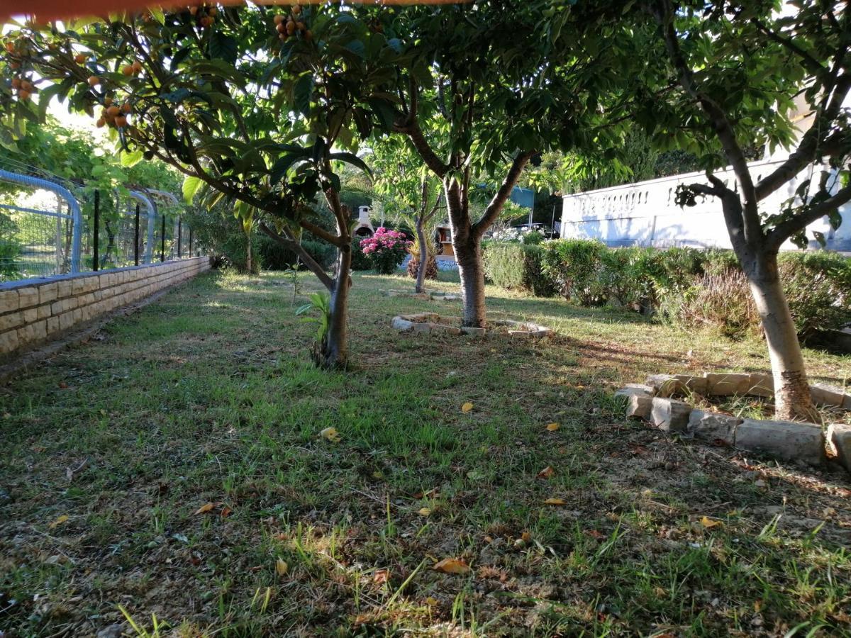 Apartments Fafandjel ราบ ภายนอก รูปภาพ